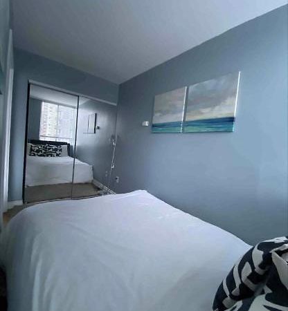 Cozy Vancouver Condo Экстерьер фото